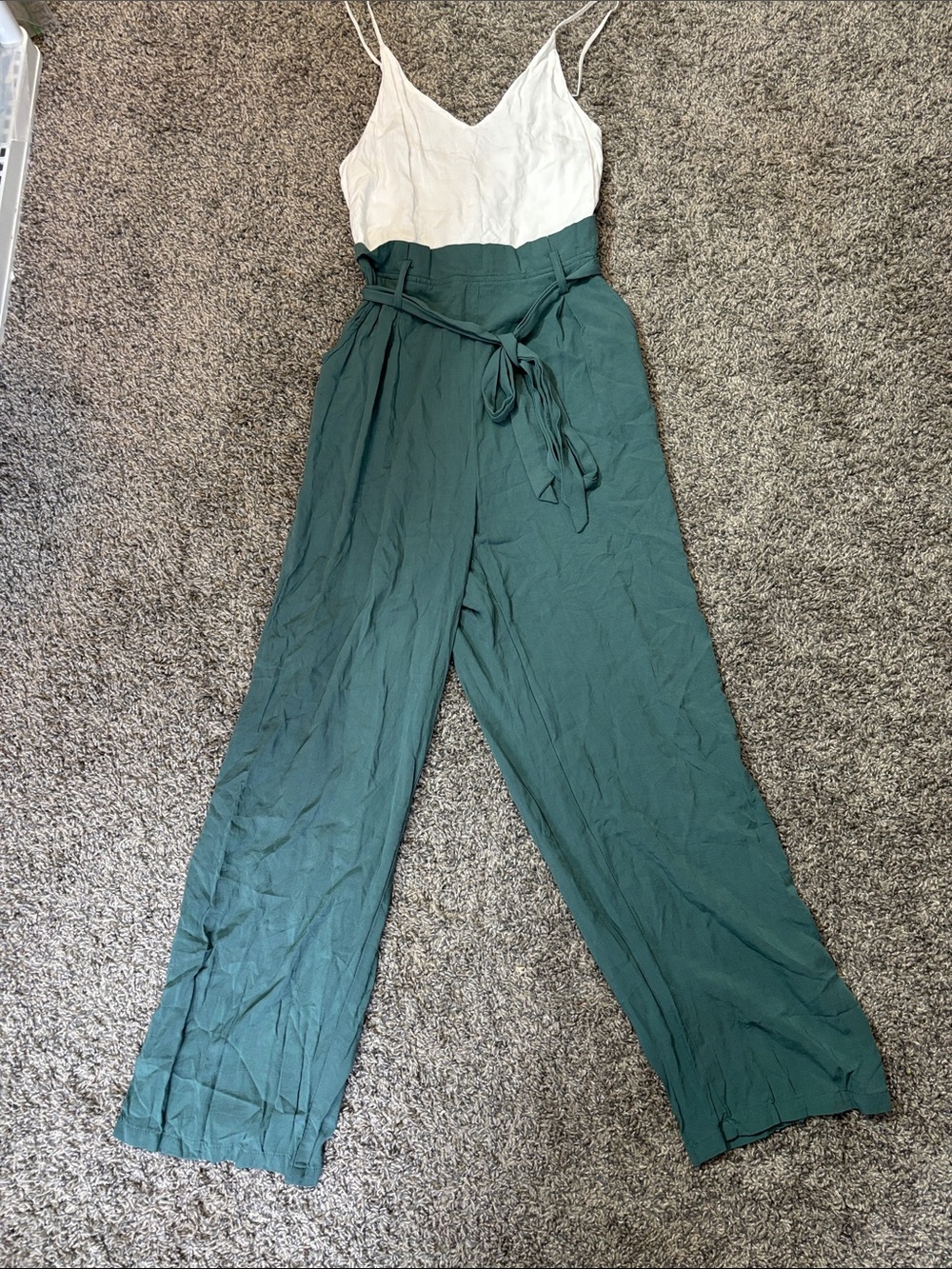 Shinestar Two-Tone V-Neck Wide-Leg Jumpsuit in Cream & Green